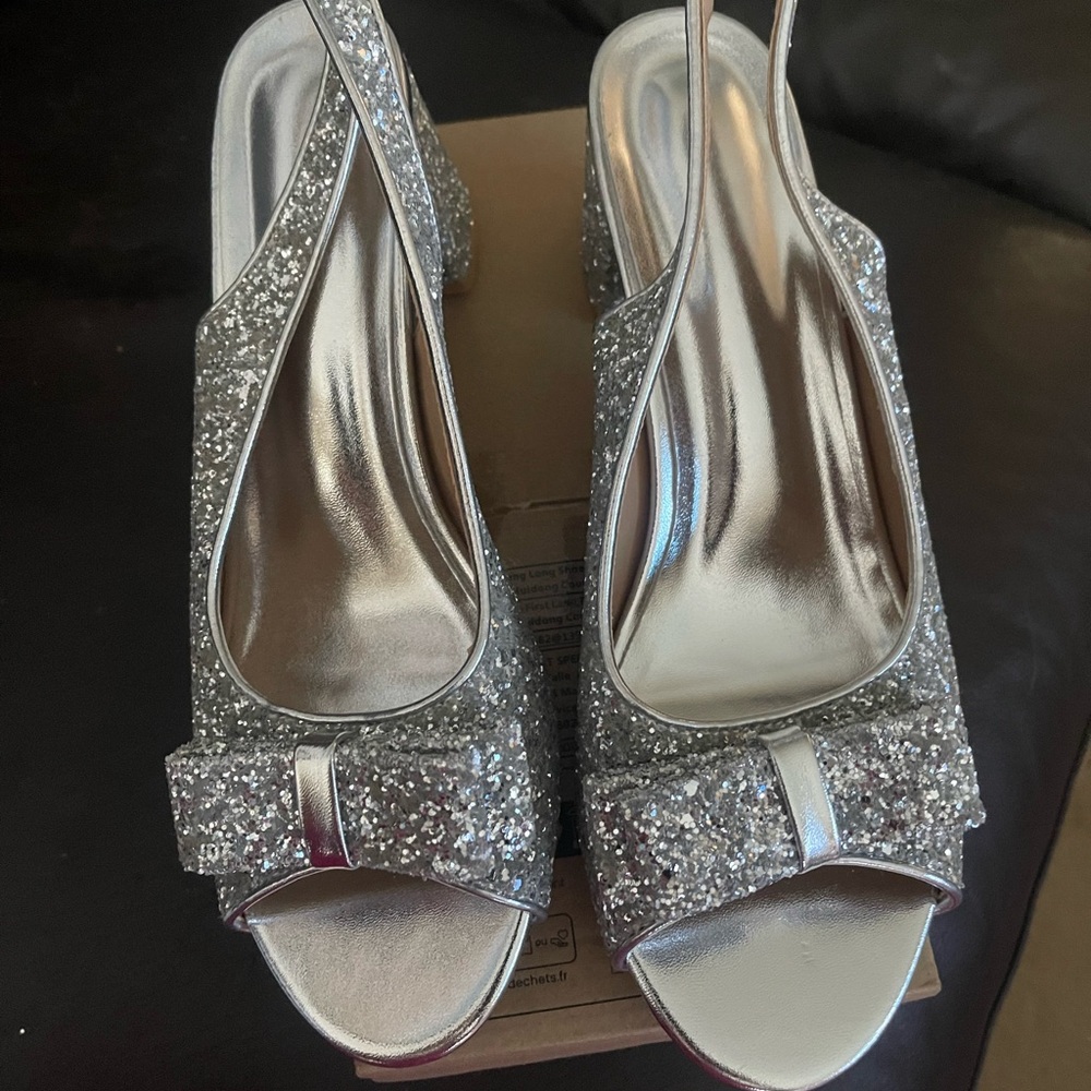 Silver Glitter Open-Toe Sling Back Heels - 10